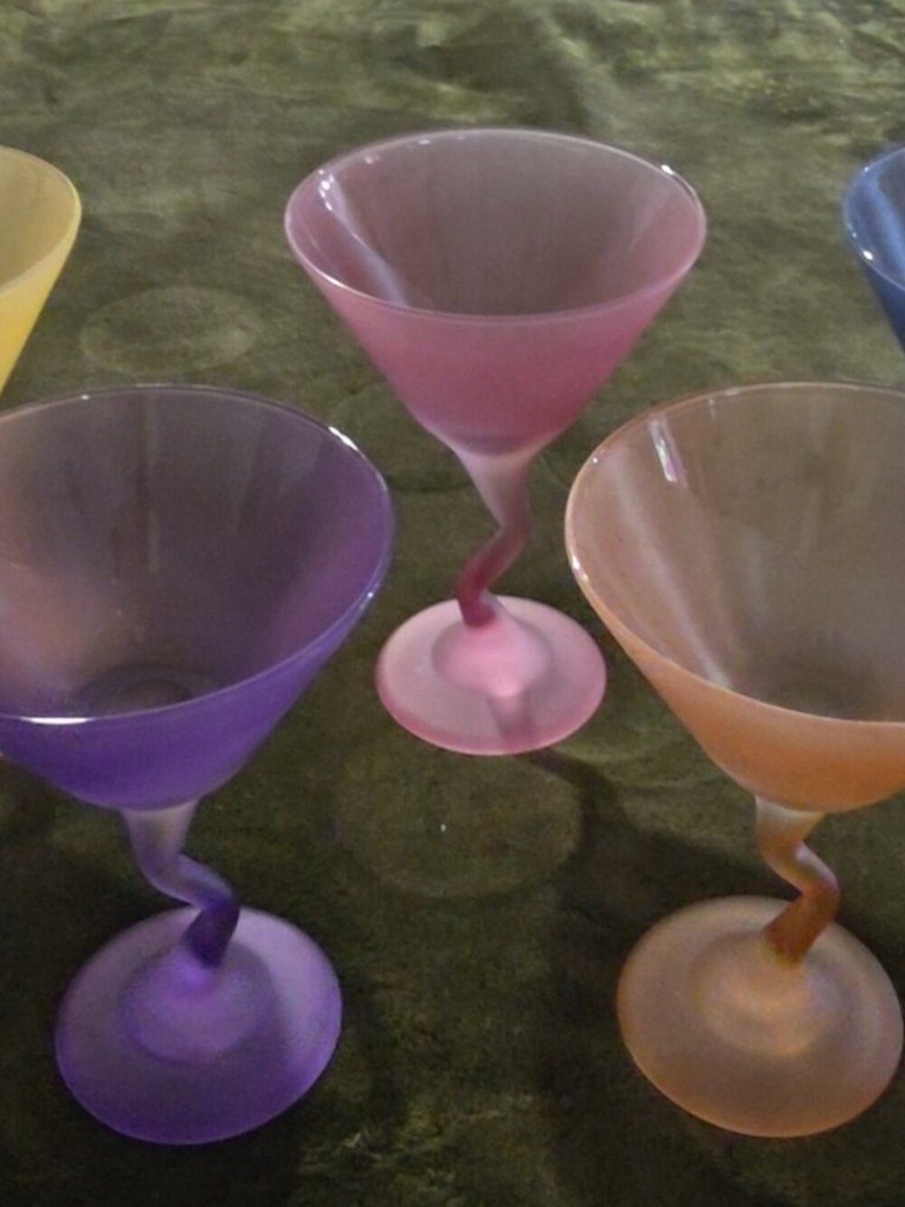Libbey Watusi Z-Stem Frosted Satin Martini Glasses Set of 5 Pastel Colors